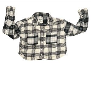 American‎ Eagle Black White and Gray Plaid Flannel Crop top, Size S/P